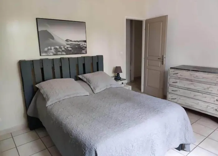 펜션 Cevennes View Retreat In